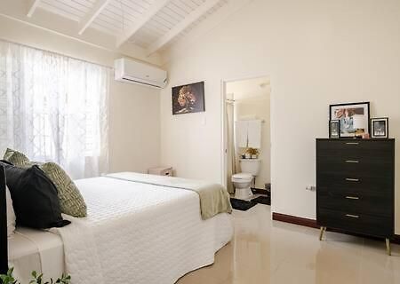فيلا Bellarose At Colbeck ,Gated With Pool, Stylishly Modern Old Harbour المظهر الخارجي الصورة