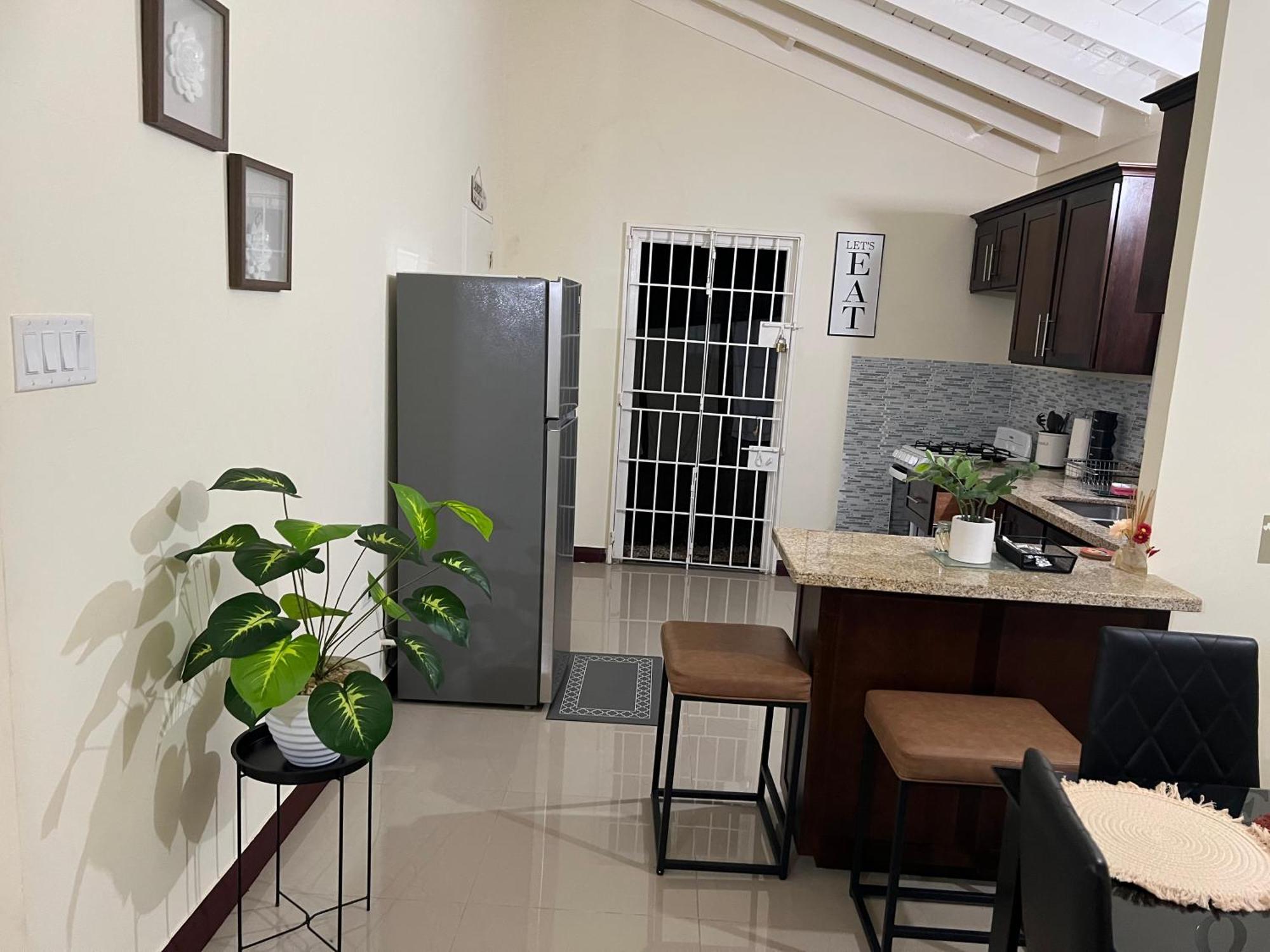 فيلا Bellarose At Colbeck ,Gated With Pool, Stylishly Modern Old Harbour المظهر الخارجي الصورة